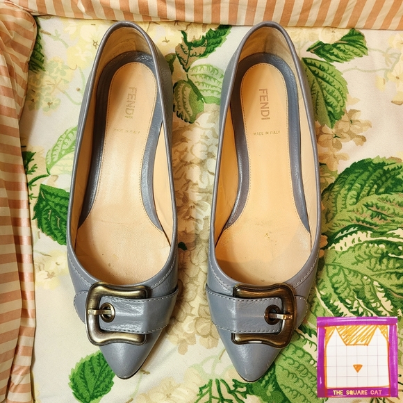 FENDI !!! Pointed Toe Ballerina Flats w/ Buckle ! - Picture 2 of 16